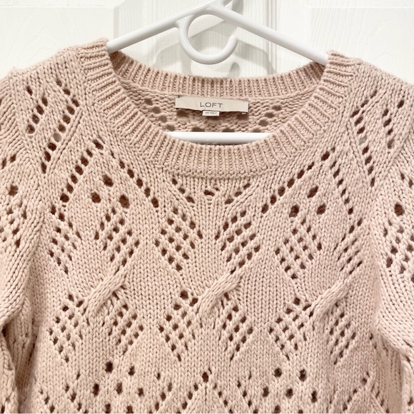 Ann Taylor LOFT Sweater - Picture 3 of 10